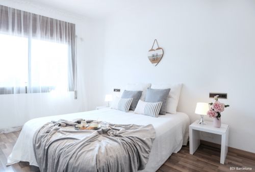 LUUCK modular cardboard side table three-sided (price is excluding accessories) by cubiqz