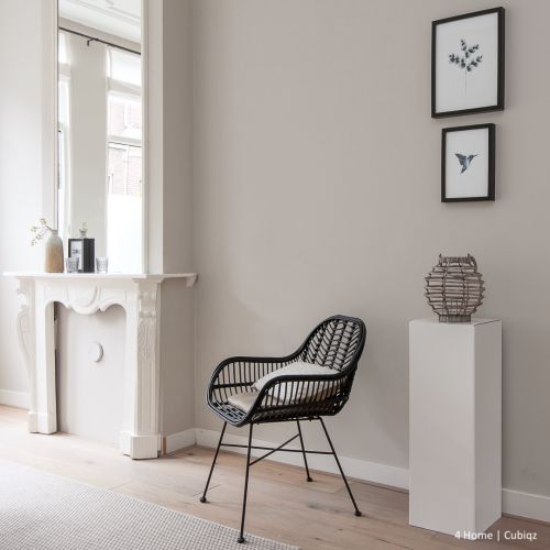 Cardboard pillar - pedestal - plinth. Use it single or combine 2 or more pieces. For Styling, Homestaging or as display to showcase products.