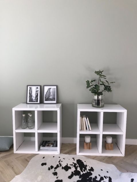 LUUCK modular cardboard furniture by CUBIQZ; shelving unit with 4 compartments. Use them single, as a set or stack them up!