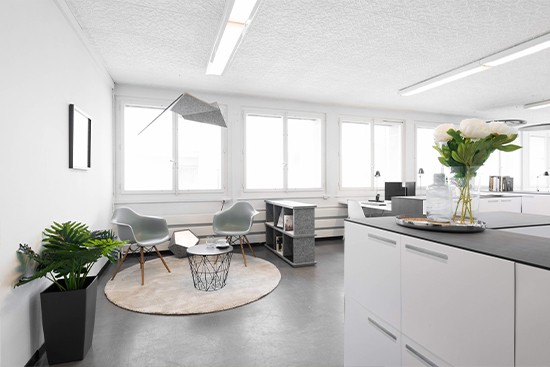 T-Raumplaner with cubiqz cardboard furniture for office staging T-Raumplaner with cubiqz cardboard furniture for office staging