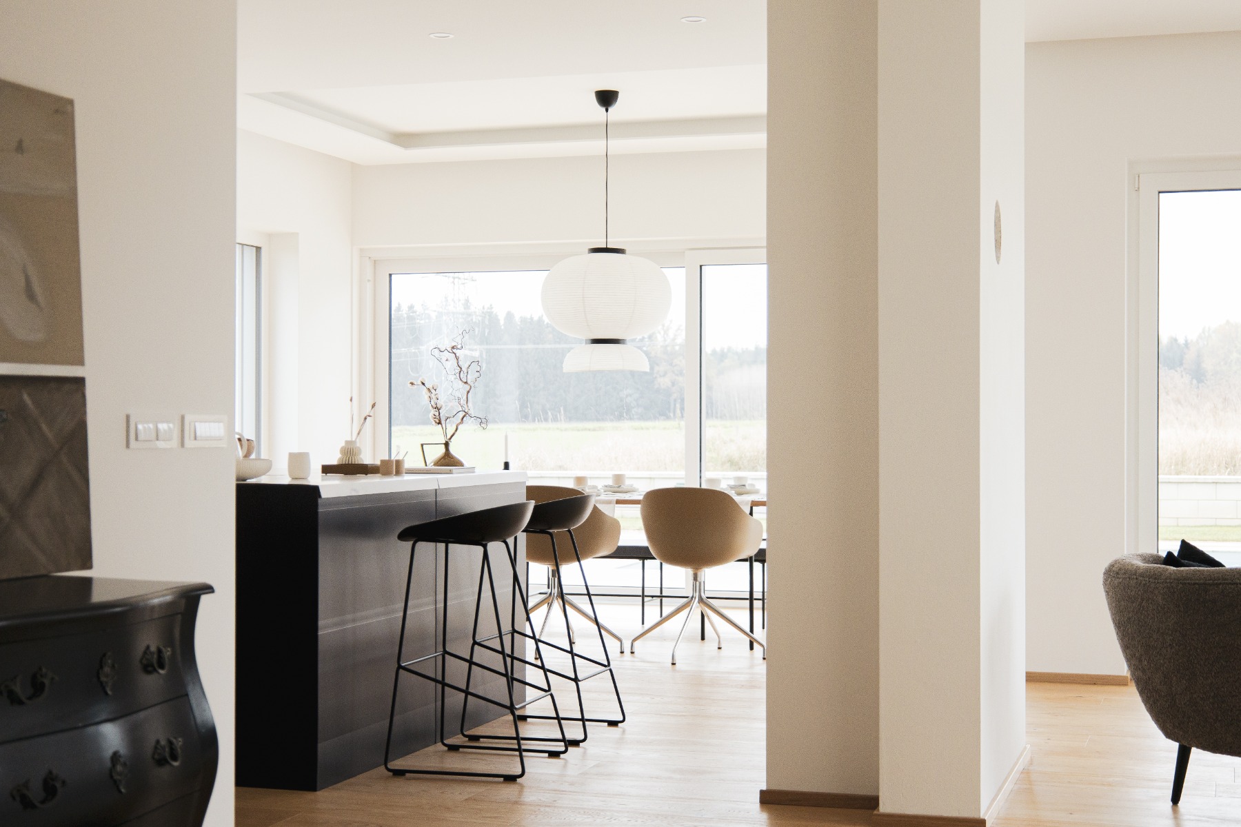 Устойчив картонен кухненски модул Cubiqz за професионален хоумстейджинг